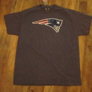 NEW ENGLAND PATRIOTS VINTAGE 2012 DISTRESSED SHIRT